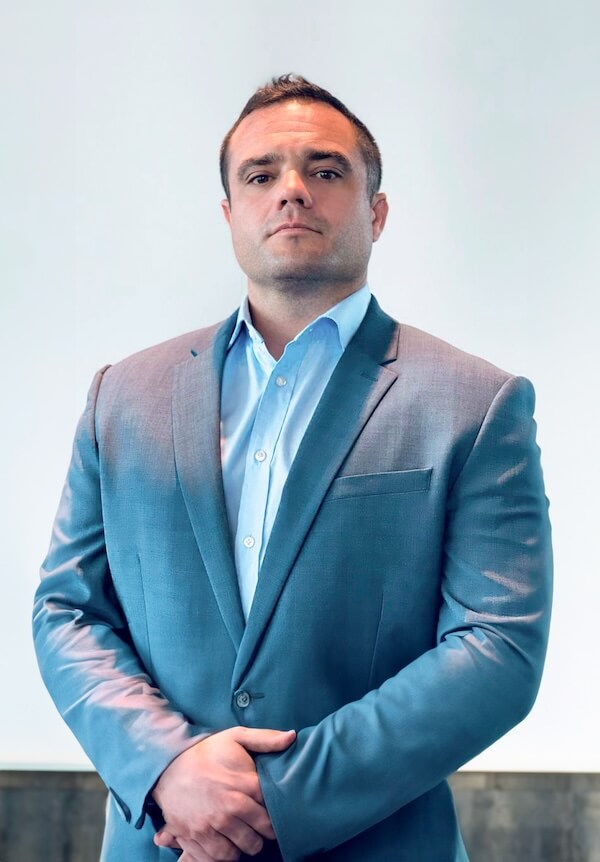 marcblattner blattner Tumi raiseboring